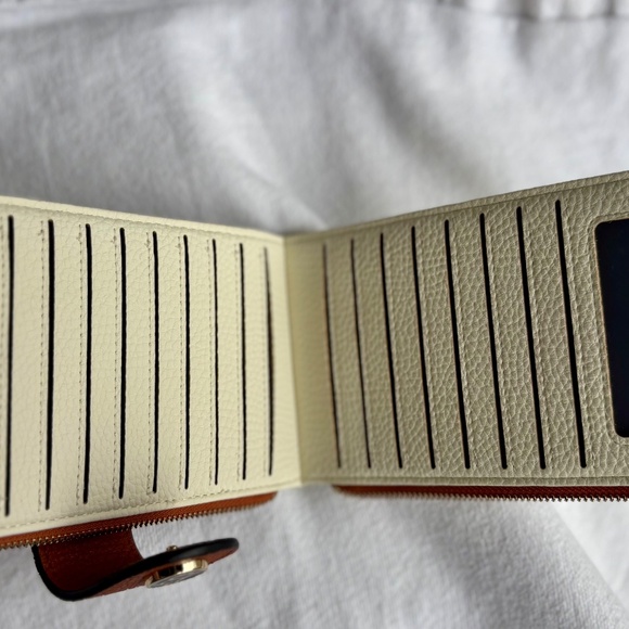 Bostanten Lnna Genuine Leather RFID Wallet - Cash Clutch - Picture 4 of 15